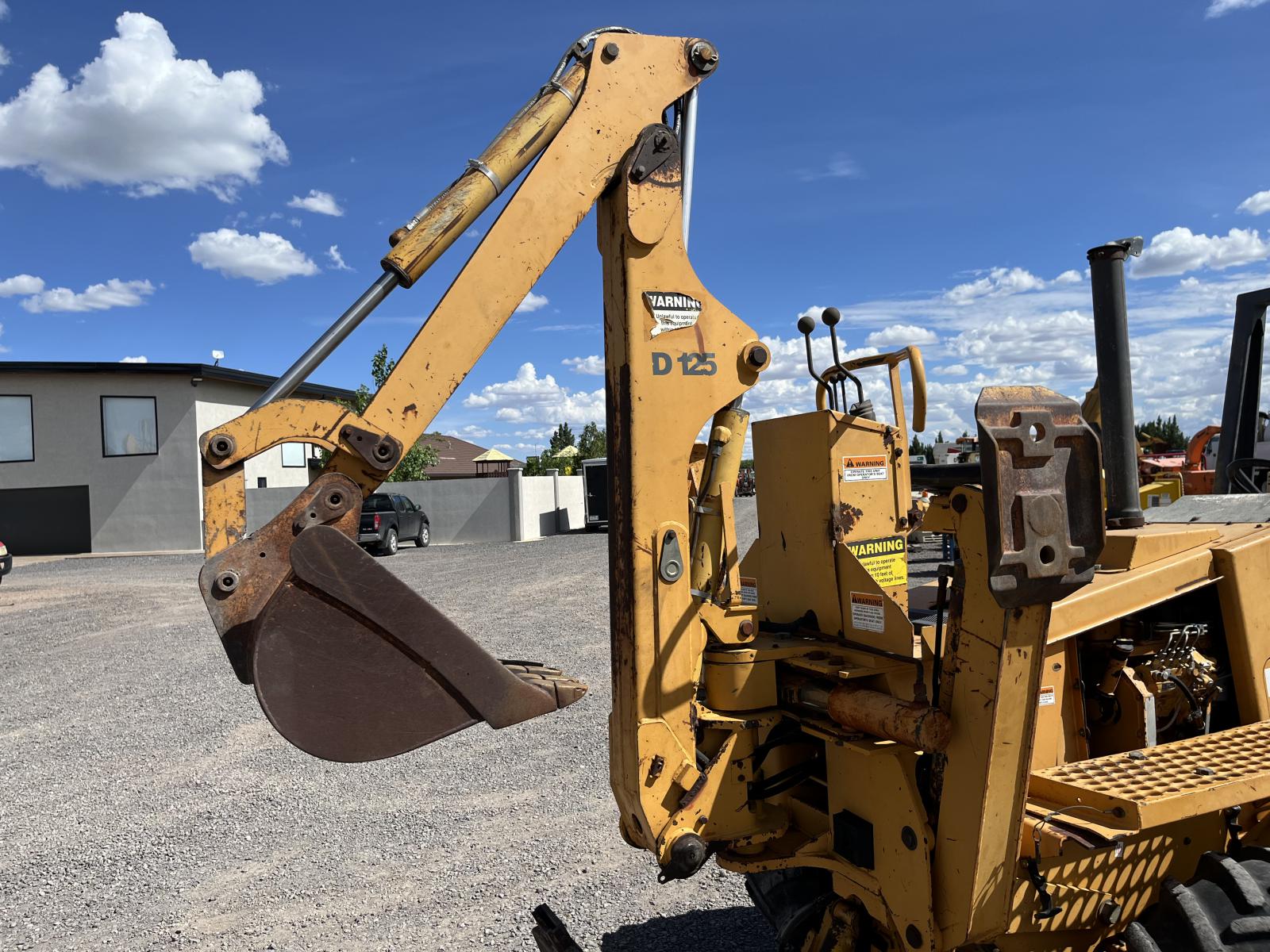 ./imagenes/INVOICE/2019/16425/ZANJADORA CASE 660 (6).JPG